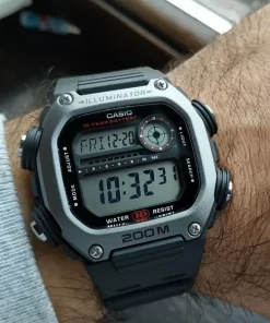 Casio illuminator cheap wr200m