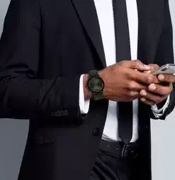 Cual es el precio de un MOVADO BOLD Evolution 3601123?Ideal para quienes marcan tendencia con sutileza. Disponible en UNITIME Argentina. Unisex, moderno y versátil, este reloj redefine el estilo ejecutivo con líneas limpias y presencia icónica. Distinción para todos los días.