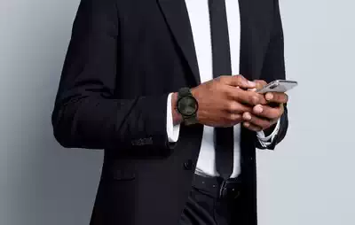 Cual es el precio de un MOVADO BOLD Evolution 3601123?Ideal para quienes marcan tendencia con sutileza. Disponible en UNITIME Argentina. Unisex, moderno y versátil, este reloj redefine el estilo ejecutivo con líneas limpias y presencia icónica. Distinción para todos los días.