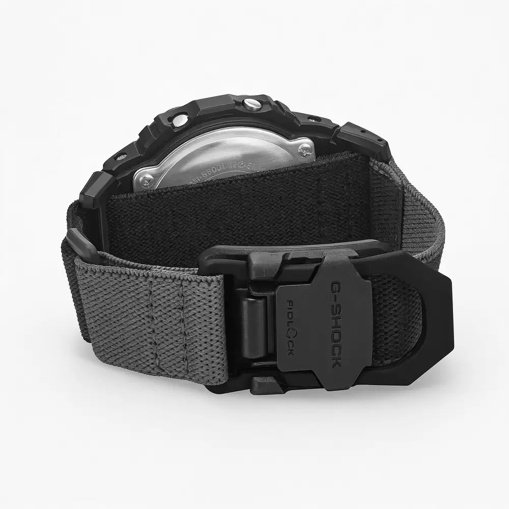 Reloj G-SHOCK DW-5600MNC-1 con caja negra, pantalla digital inspirado en la cultura urbana | Showroom Unitime Argentina