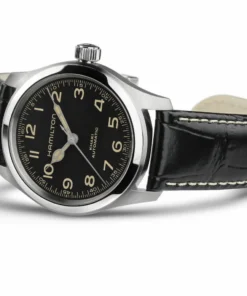 Reloj Hamilton Khaki Field Murph Automático 38mm H70405730 con esfera negra, caja de acero inoxidable y correa de cuero negro disponible en UNITIME Argentina.