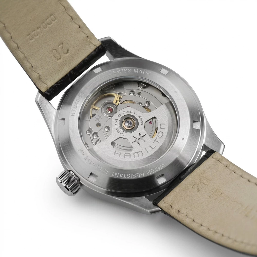 Fondo visto del Hamilton Khaki Field Murph H70405710 con movimiento automático H-10