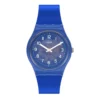 Swatch Blurry Blue GL124 de frente: caja, esfera y correa en azul intenso, con números blancos