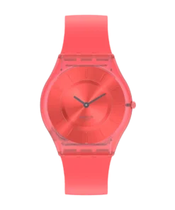 Swatch Skin Sweet Coral SS08R100 de frente: caja rojo coral traslúcida, esfera y correa del mismo tono